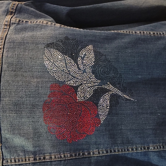 White Mark Xl Denim Jean Jacket with Rose on back - Picture 2 of 7